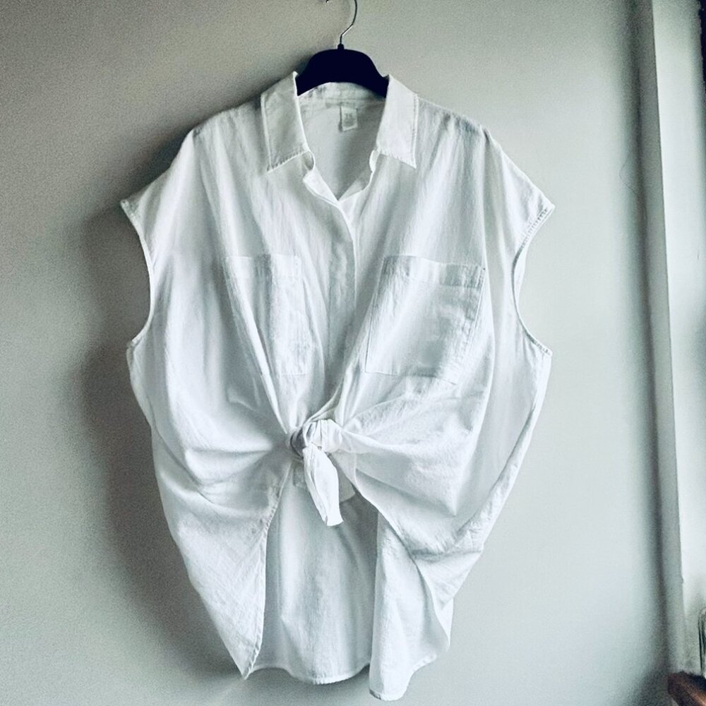 H&M Semi Sheer Sleeveless Blouse in Bright White Size XXL